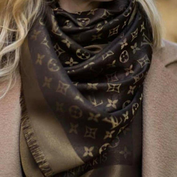 Louis Vuitton Shine Shawl Monogram Brown Brand New - Picture 5 of 7